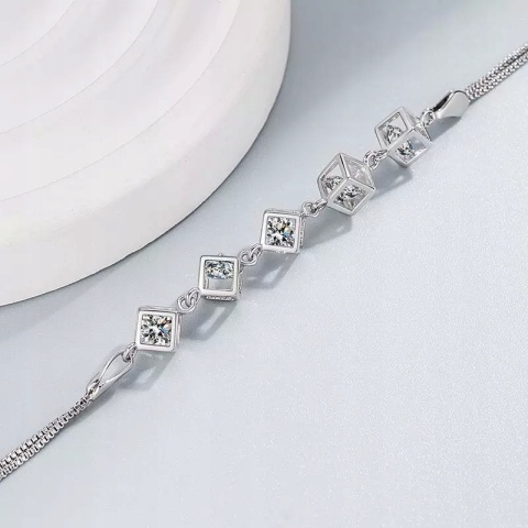 Bransoletka Damska Srebrna Łańcuszki Geometryczne Diamentowe Kryształki