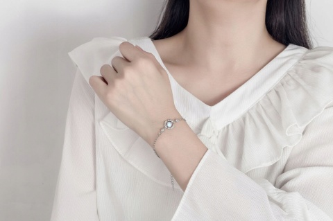 Zestaw Biżuterii Srebrny Moonlight Efekt Opal Księżycowy Elegancki Prezent